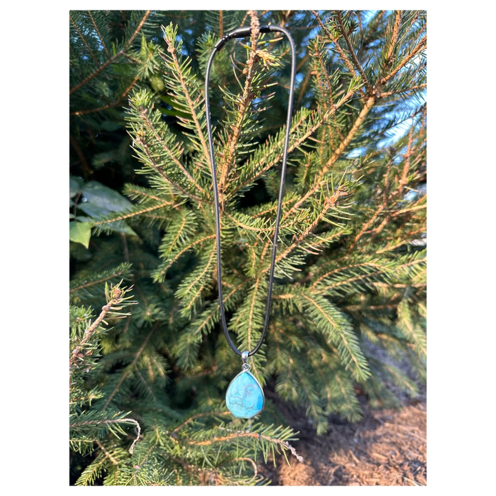 Front picture of Turquoise Pendant